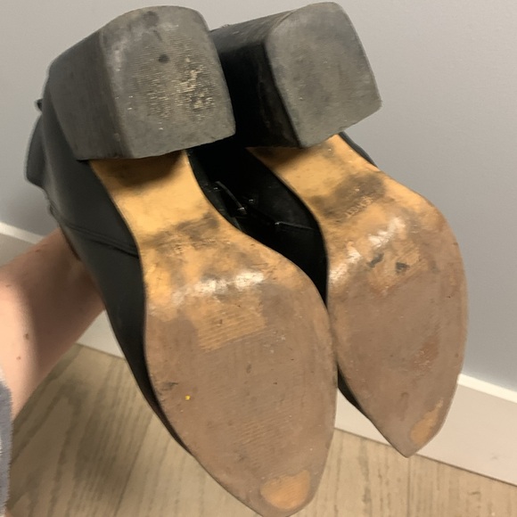 Nine West block heel boot - Picture 9 of 9